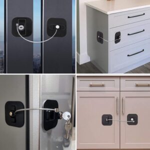 CHILD SAFETY LOCK WITH KEYS